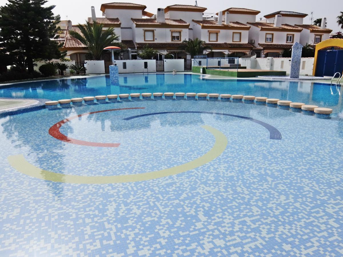 Apartamento Familiar Junto A La Playa De San Fernando - Oliva Zewnętrze zdjęcie